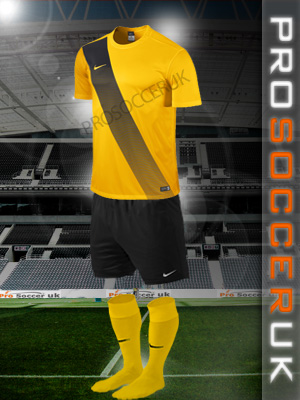 plain nike football kits